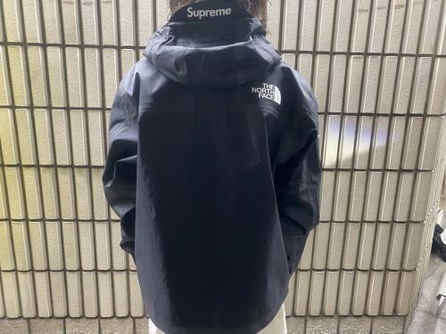 シュプリーム×ザ・ノースフェイスの21SS OUTER SEAM MOUNTAIN JACKET