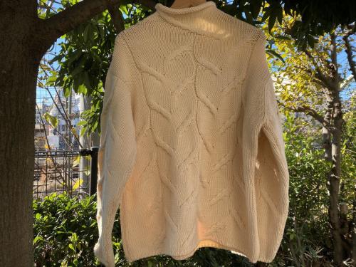 シャネルのフィッシャーマンハイネックニット