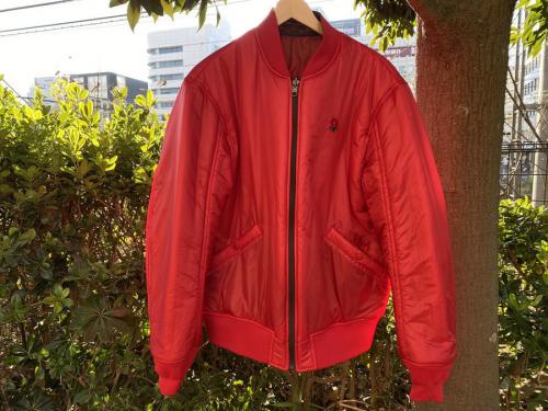 アンダーカバーのリバーシブルMA-1