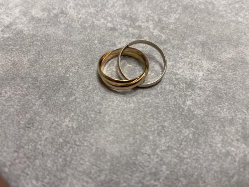 カルティエのトリニティーリング