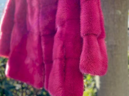 マヴィーナのミンクファーノーカラーコート