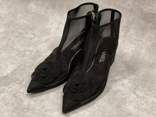 ラグジュアリーブランドのCHANEL