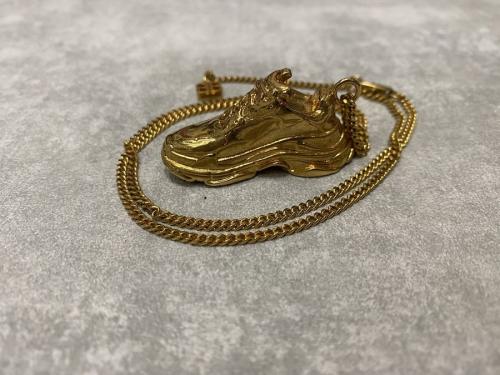 BALENCIAGAのバレンシアガ