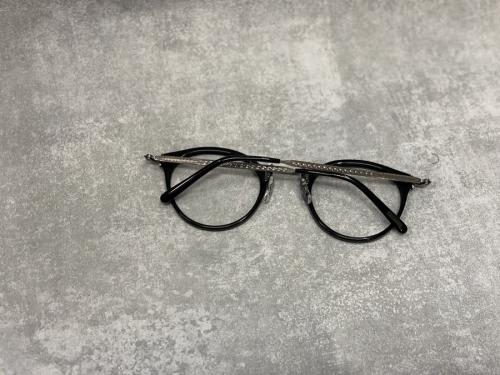 OLIVER PEOPLESのオリバーピープルズ