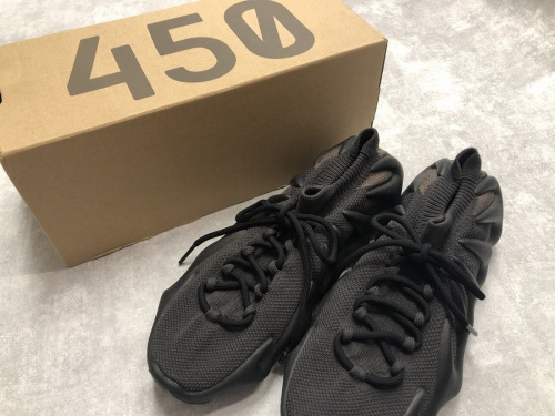 スニーカーのadidas Originals by KANYE WEST