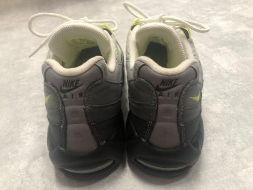 エアマックス95 オリジナル イエローグラデーションの夏物買取