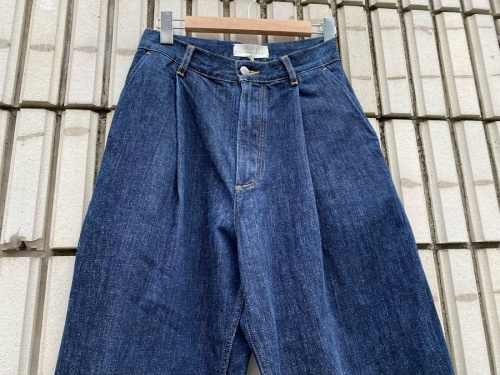 ドメスティックブランドのSTUDIO NICHOLSON