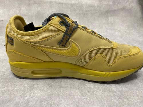 エアマックス1ウィートのD09392-700