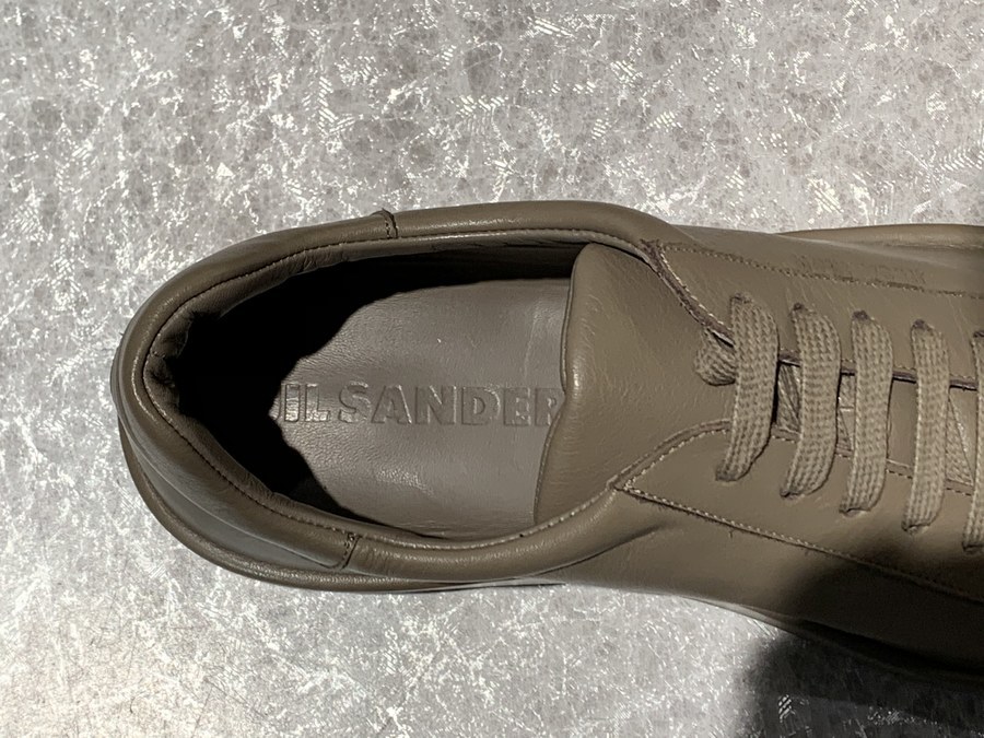 JIL SANDER/ジルサンダ－】レザーローカットスニーカー 入荷致し
