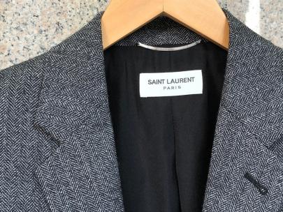 「ラグジュアリーブランドのSaint Laurent Paris 」