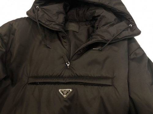 ラグジュアリーブランドのPRADA