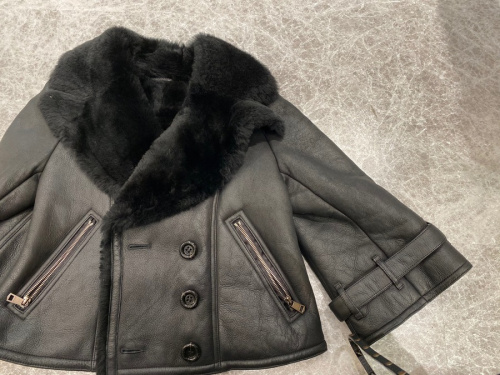 インポートブランドのBURBERRY LONDON