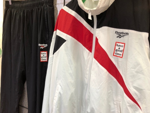 スポーツブランドのReebok