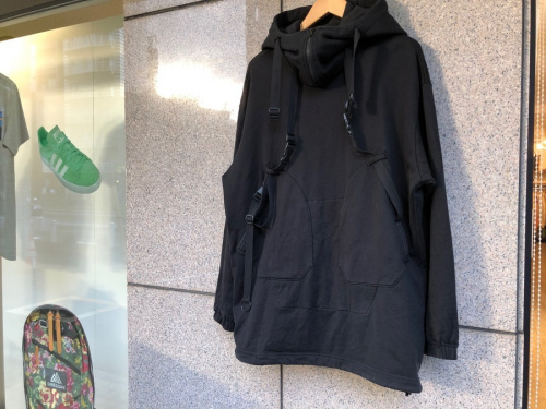 ストリートブランドのY-3