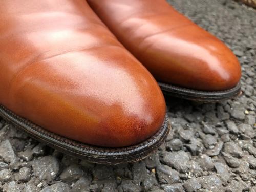 レザースリッポンの目黒