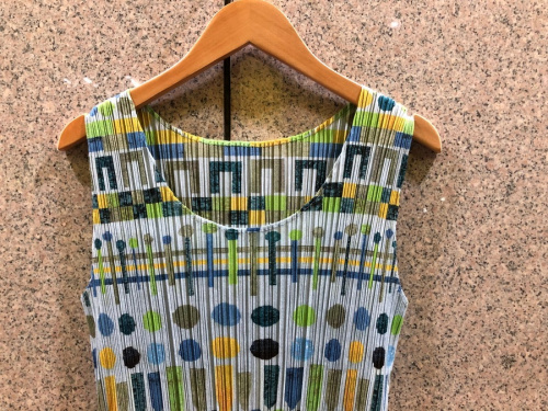 ドメスティックブランドのPLEATS PLEASE