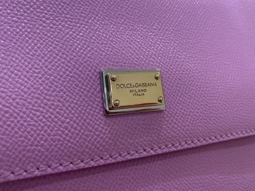 ドルチェ&ガッバーナの2WAYバッグ