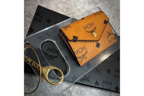 コラボ・別注アイテムのMCM×PHENOMENON