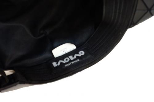 ﾊﾞｵﾊﾞｵｲｯｾｲﾐﾔｹのキャップ