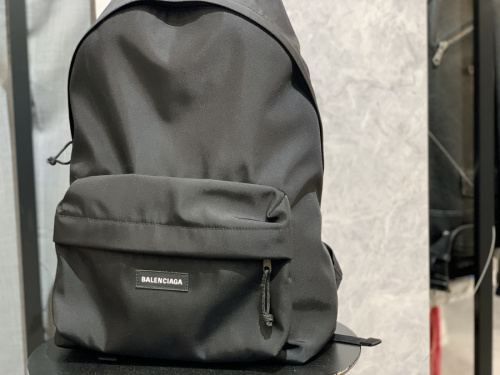 ラグジュアリーブランドのBALENCIAGA