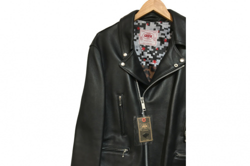 ストリートブランドのuniform experiment