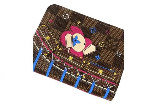 ジッピーコインパースのLOUIS VUITTON財布　LOUIS VUITTON ダミエ　LOUIS VUITTON コインケース　LOUIS VUITTONヴィヴィエンヌ　LOUIS VUITTONコインパース　