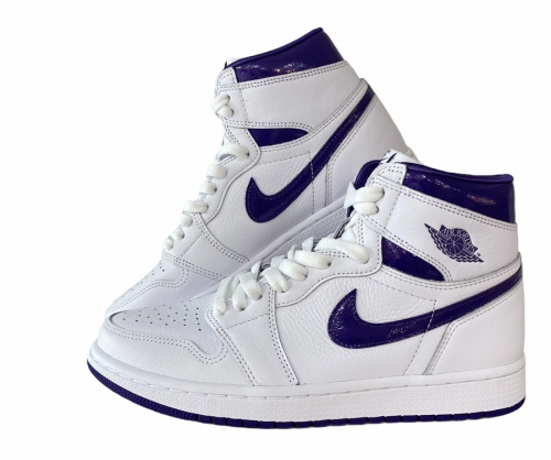 スニーカーのNIKE AIR JORDAN