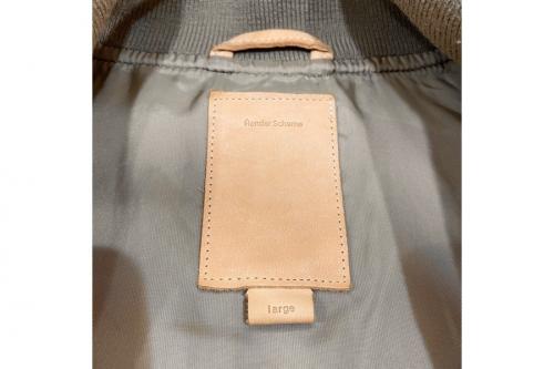 HENDER SCHEMEスタジャン