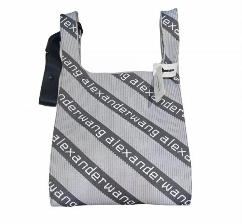 ALEXANDER WANGのアレキサンダーワン