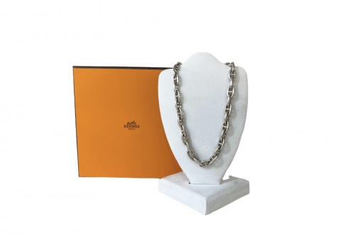 ラグジュアリーブランドのHERMES