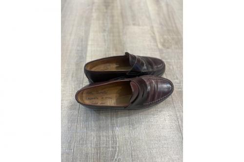 コードバンのローファー