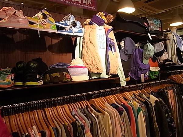 上から下まで全身RODEO CROWNS(ロデオクラウンズ)揃ってます 上から下まで全身RODEO CROWNS(ロデオクラウンズ)揃ってます