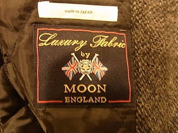 STUDIOUS（ステュディオス）からイギリスMOON社製のツイード生地を使用