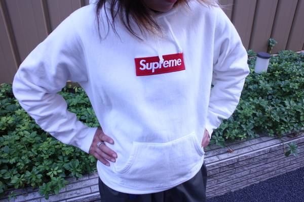 これぞ王道！大人気パーカー入荷！｜ブランド品・古着の販売と買取は