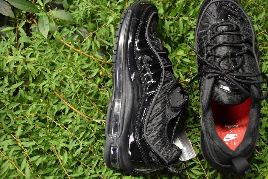 NIKE×SUPREME＝AIRMAX98[2016.09.06発行]｜トレファクスタイル橋本店 