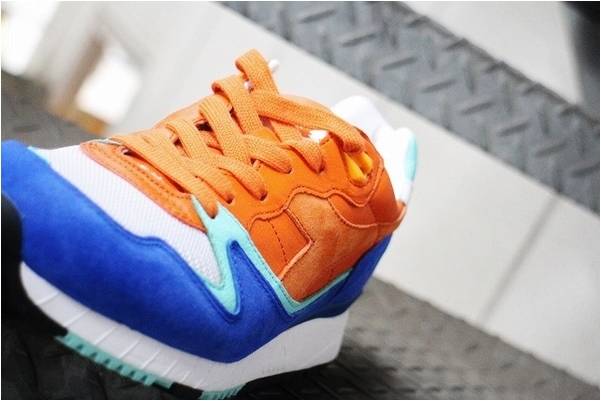 神より賜れし至上の贈りもの DIADORA/ディアドラ コラボスニーカー入荷