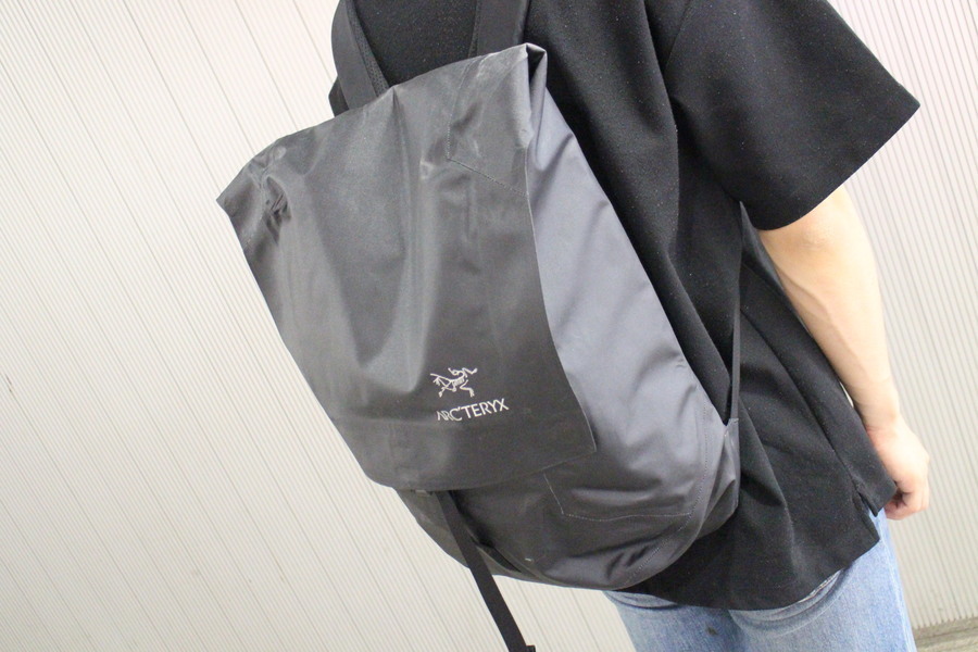 梅雨も怖くない！完全防水バックパック！【ARCTERYX/アークテリクス 