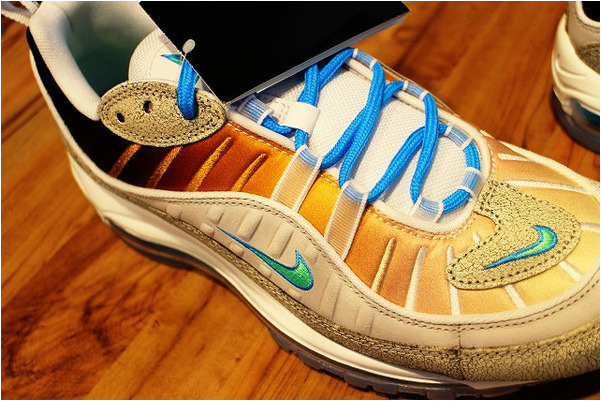 NIKE/ナイキ】 名作、AIR MAX 98 NYC入荷しております！[2019.07.04  