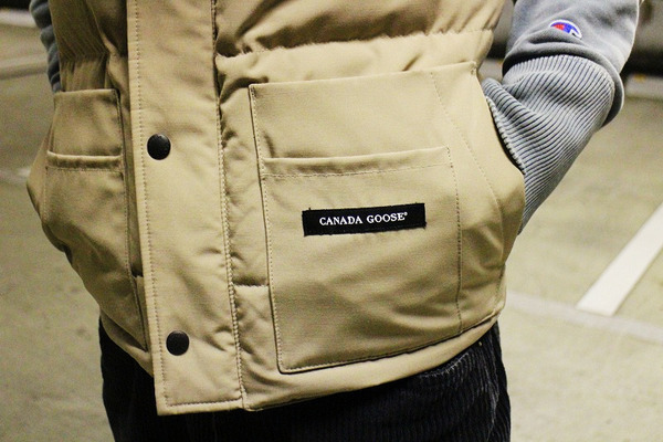 CANADA GOOSE/カナダグース】ダウンベスト入荷！【美品】[2019.12.19