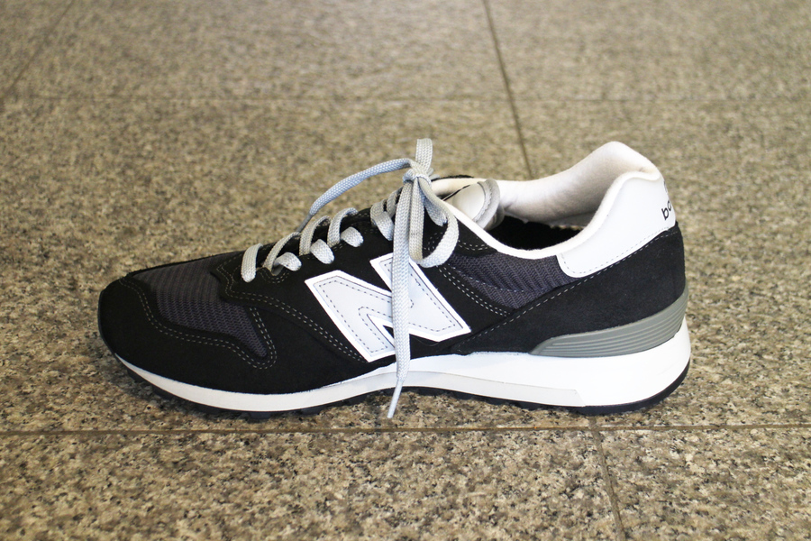 NEW BALANCE/ニューバランス】よりスニーカー(M1300AE)が買取入荷