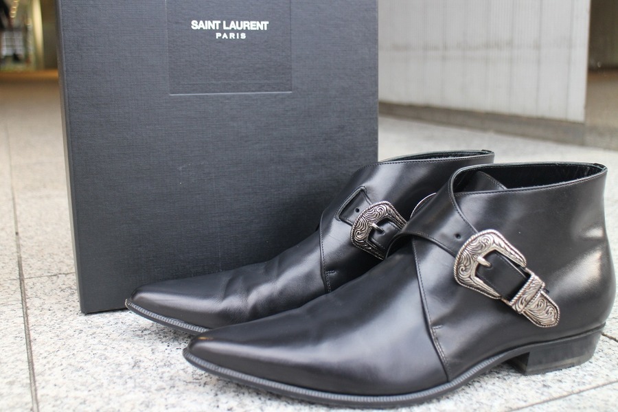 Saint Laurent Paris/サンローランパリ】よりダブルウエスタンベルト