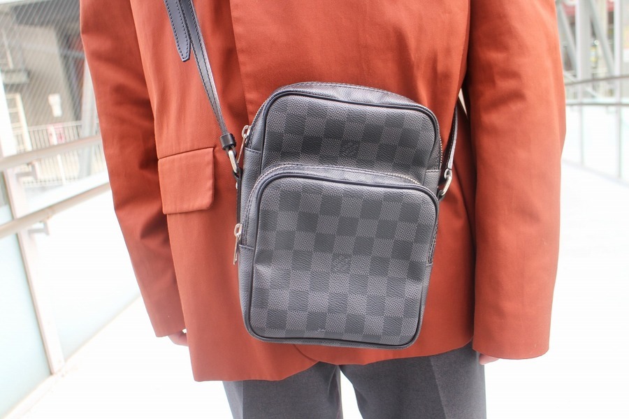 LOUIS VUITTON/ルイ ヴィトン】よりダミエグラフィットレム(THN41446 