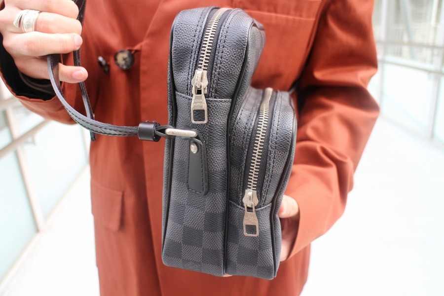 LOUIS VUITTON/ルイ ヴィトン】よりダミエグラフィットレム(THN41446 