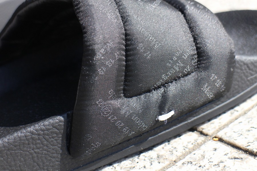Maison Margiela 22/メゾンマルジェラ 22】よりシャワーサンダルが買取