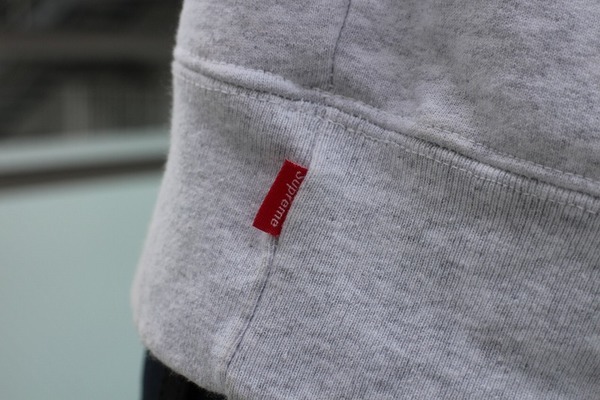 SUPREME/シュプリーム】よりプルオーバーパーカー（Pearl Hooded