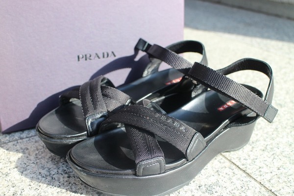 プラダ サンダル 厚底  プラットホーム PRADA