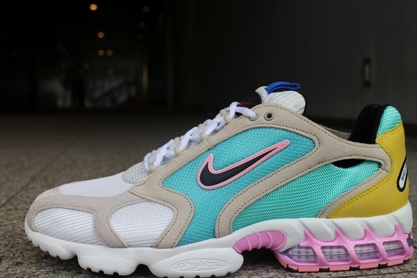 NIKE/ナイキ】よりズームスピリドンケージ2(AIR ZOOM SPIRIDON
