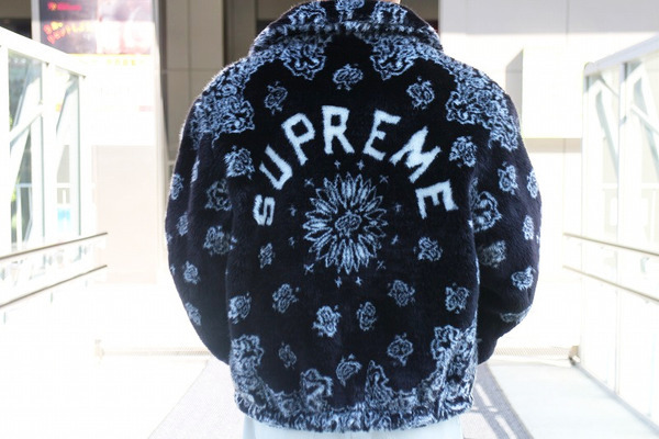 Supreme Bandana Faux Fur Bomber Jacket L