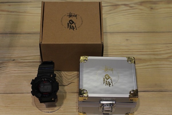 CASIO×BAPE×STUSSY/カシオ×ベープ×ステューシー】よりリストウォッチ(G