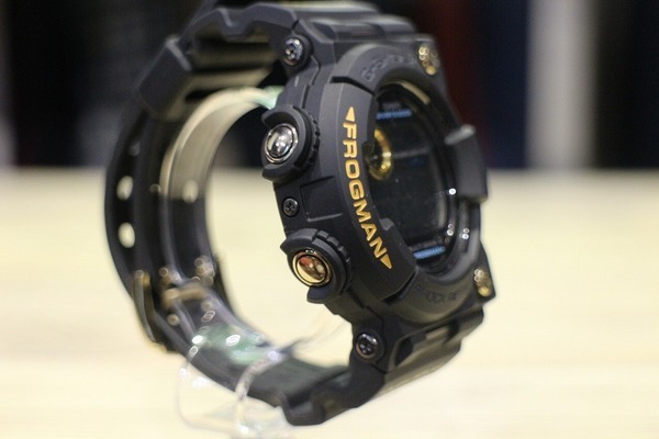 G-SHOCKフロッグマン、ベゼル交換に大満足！＆大苦労（笑